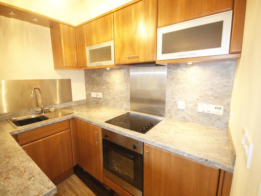 2 bedroom apartment To Let in Burnley - _MG_9836.jpg